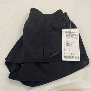 NWT Hotty Hot LR Short 2.5” Lined